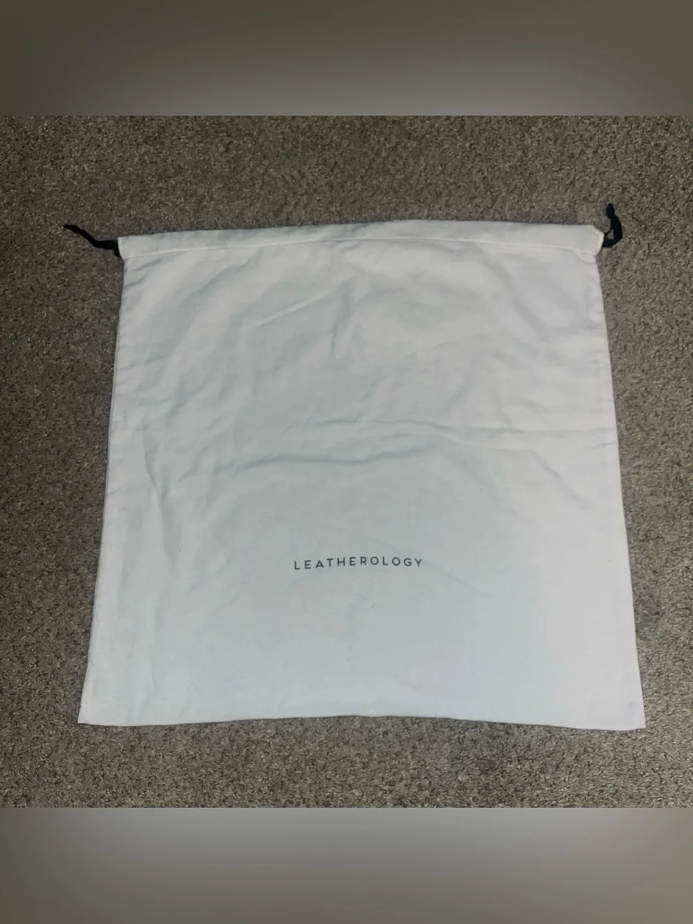 LEATHEROLOGY Ivory Drawstring Dustbag 20x20” White Pouch For Messenger Bag NEW